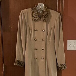 Tan wool dress with faux fur collar and sleeves